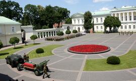 Prezidentas Algirdas Brazauskas išlydimas į Paskutinę kelionę