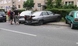 Jaunuolis Laukininkų gatvėje sudaužė du automobilius