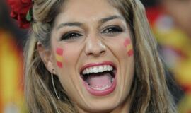 PAR 2010: Ispanijos rinktinė ketvirtfinalyje  įveikė Paragvajaus futbolininkus