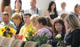 Klaipėdos valstybinės kolegijos absolventams įteikti diplomai