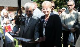 Dalia Grybauskaitė Klaipėdoje dalyvavo iškilmingoje žuvusiųjų jūroje pagerbimo ceremonijoje ir Etnografinėje pajūrio žvejo sodyboje surengtoje šventėje