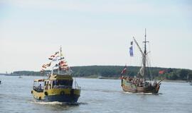 Dalia Grybauskaitė Klaipėdoje dalyvavo iškilmingoje žuvusiųjų jūroje pagerbimo ceremonijoje ir Etnografinėje pajūrio žvejo sodyboje surengtoje šventėje