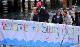 Iš plastikinių butelių pagamintas laivas įveikė Ramųjį vandenyną