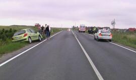 Avarija Jakuose: kaktomuša susidūrė du automobiliai