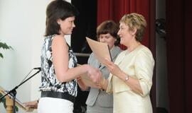 Klaipėdos valstybinės kolegijos absolventams įteikti diplomai