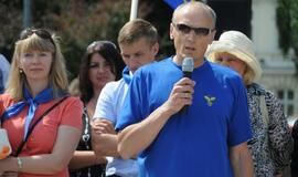 Klaipėdoje - akcija "Lietuvi, įkalk vinį į kubilą!"