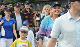 Spalvinga eisena nuskaidrino Jūros šventės nuotaiką