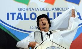 Muamaras Kadafis reikalauja iš ES penkių milijardų nelegaliai imigracijai stabdyti