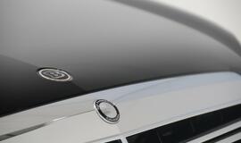 "Biuras" ant ratų: "Apple" ir "Brabus" sedanas "iBusiness"