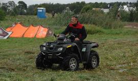 Svencelėje vyksta jėgos aitvarų varžybos