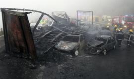 Per masinę avariją Portugalijoje žuvo 5 žmonės, 72 sužeisti