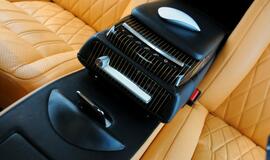 "Biuras" ant ratų: "Apple" ir "Brabus" sedanas "iBusiness"