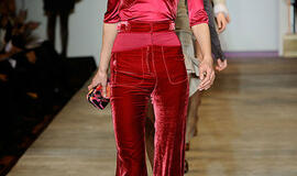 2010-ųjų ruduo: raudonas, aksominis