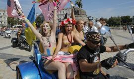 "Femen" aktyvistės paminėjo Ukrainos nepriklausomybės metines