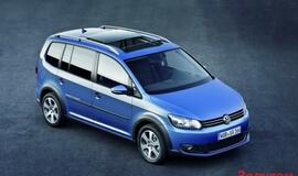 "Volkswagen" pristatė naują "CrossTouran" modelį