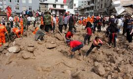 Kinijoje po purvo nuošliaužomis jau žuvo 130 žmonių