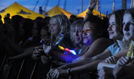 Klaipėdoje tūkstančiai žmonių judėjo Mikos ritmu