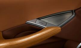 "Fisker" pristato hibridinį "Karma plug-in" automobilį