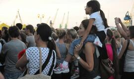 Klaipėdoje tūkstančiai žmonių judėjo Mikos ritmu