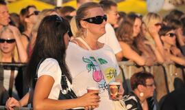 Klaipėdoje tūkstančiai žmonių judėjo Mikos ritmu