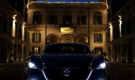 "Mazda" išplatino koncepcinio "Shinari" modelio nuotraukas