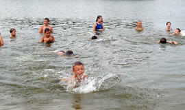 Vanduo ir plaukimas – sveikatai bei malonumui