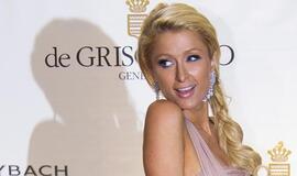 Vienkartiniai Paris Hilton drabužiai