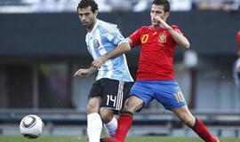 Ispanijos futbolininkai pralaimėjo argentiniečiams