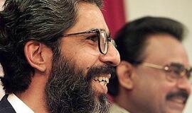 Pakistaniečių politiko nužudymas Londone paralyžiavo gyvenimą Karačyje