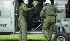 Dalia Grybauskaitė stebėjo pratybas "Šakalo akmuo 2010"