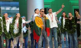 Lietuva pasitiko savo didvyrius - bronzą iškovojusią rinktinę