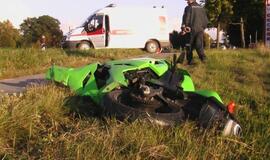 Motociklo avarijoje netoli Priekulės nukentėjo mergina