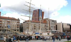 "Meridianas" sugrįžo į savo vietą