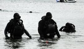 Dalia Grybauskaitė stebėjo pratybas "Šakalo akmuo 2010"