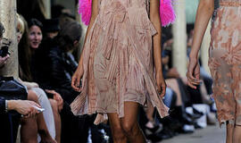 Mados savaitė Londone: 2011 pavasaris/vasara