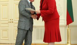 Lietuvos vyrų krepšinio rinktinei - prezidentės padėka