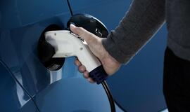 "Peugeot" pristato elektra varomą "iOn" modelį