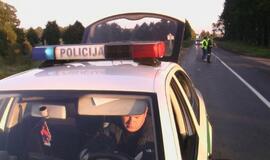 Motociklo avarijoje netoli Priekulės nukentėjo mergina