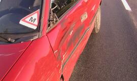 Motociklo avarijoje netoli Priekulės nukentėjo mergina