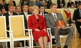 Lietuvos vyrų krepšinio rinktinei - prezidentės padėka