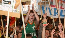 Lietuva pasitiko savo didvyrius - bronzą iškovojusią rinktinę