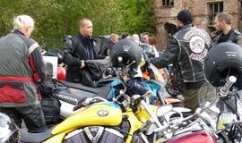 Baikeriai išriedėjo palydėti vasaros