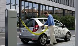 Naujasis "Mercedes-Benz" elektromobilis "A-Class E-Cell"