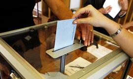 Šansų patekti į Seimą rugpjūtį turėjo šešios partijos