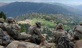 Afganistane per išpuolius žuvo penki NATO kareiviai