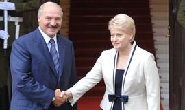 Aleksandras Lukašenka pagyrė Dalią Grybauskaitę už žodžio laikymąsi