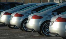 Lietuvoje perkama daugiau naujų automobilių