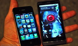 "Motorola" padavė į teismą "Apple" dėl "iPhone" ir "iPad" naudojamų technologijų
