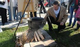 Šilutėje vyko antrasis žuvienės virimo čempionatas