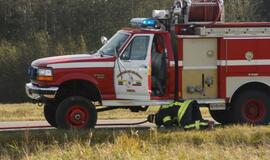 Kelyje Rietavas-Plungė sudegė automobilis